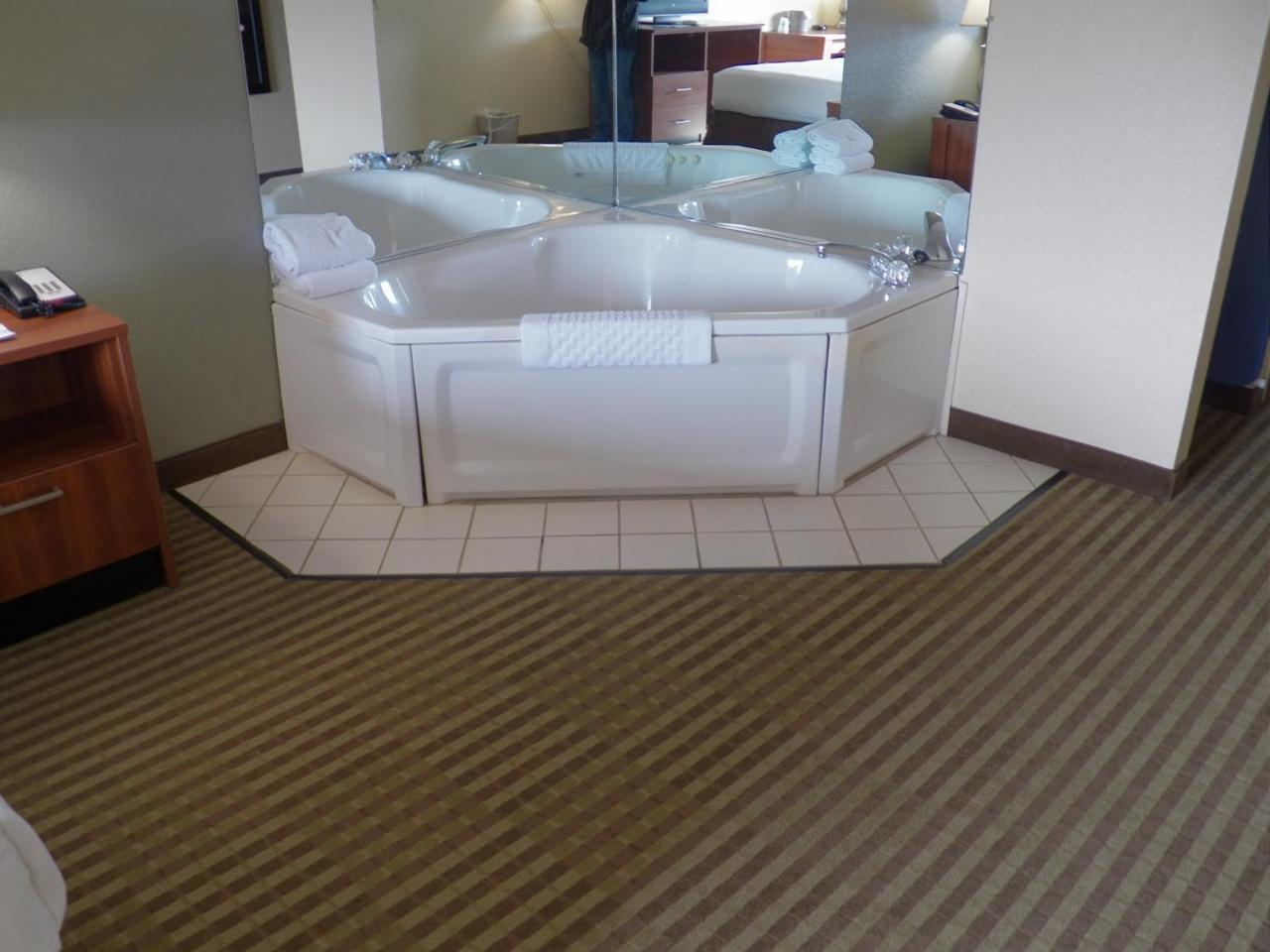 Best Western Of Wise Bagian luar foto